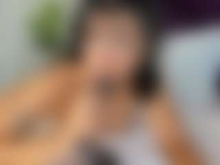 Live cam show with CailynBrowm - Small Tits on Dare Cams