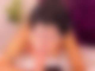 Live cam show with CailynBrowm - Small Tits on Soda Cam