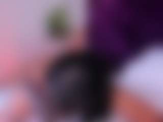 Live cam show with CailynBrowm - Spank on EXY