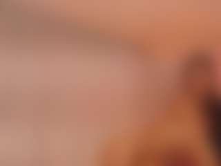 Live cam show with Julieta-Cortes - Flexible on Camsoda