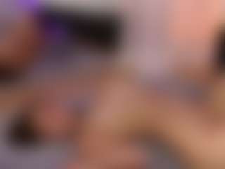 Live cam show with Latina Fit Julieta - Long Legs on liverealitysex.com