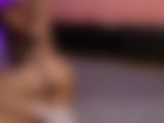 Latina Fit Julieta's Live Sex Cam Show