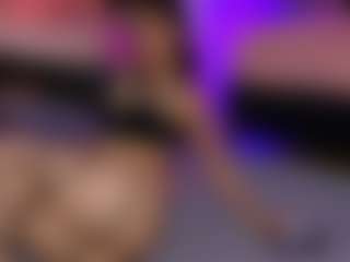Latina Fit Julieta's Live Sex Cam Show