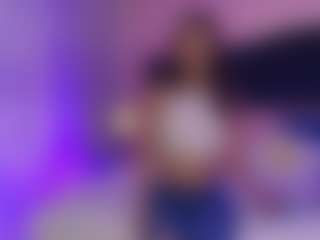 Live cam show with Latina Fit Julieta - College on StripNow