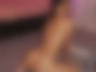 Latina Fit Julieta's Live Sex Cam Show