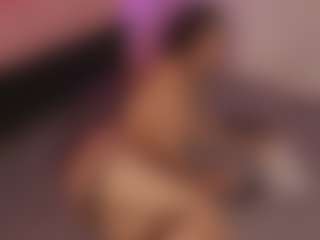 Live cam show with Latina Fit Julieta - Sexy on Camsoda