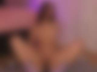 Latina Fit Julieta's Live Sex Cam Show