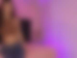 Latina Fit Julieta's Live Sex Cam Show