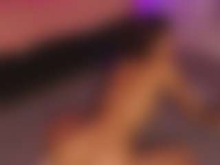 Live cam show with Latina Fit Julieta - Ride Torso on Camsoda