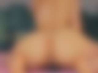 Latina Fit Julieta's Live Sex Cam Show