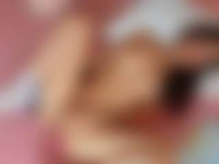 Latina Fit Julieta's Live Sex Cam Show
