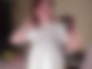 Live cam show with Lola - Grey Eyes on CamwithHer
