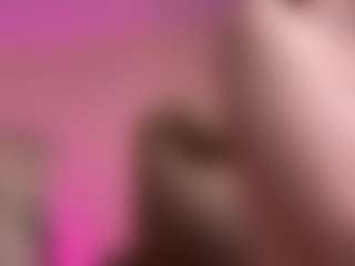 Lola's Live Sex Cam Show