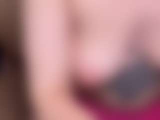 Lola's Live Sex Cam Show