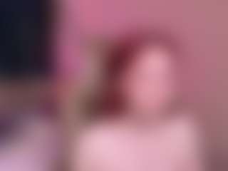 Live cam show with Lola - Big Tits on Fling VIP Chat