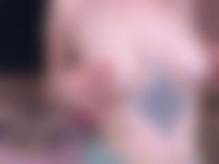 Live cam show with Lola - Red Hair Amateur on Instabang
