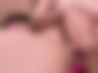 Live cam show with Lola - Tittyfuck on madthumbs