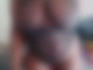 Prettychoco's Live Sex Cam Show