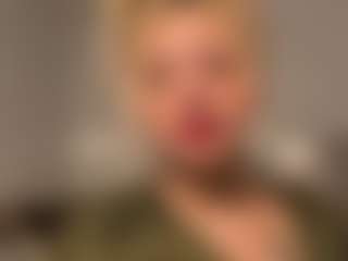 ScarlettDuran's Live Sex Cam Show