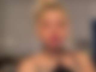 ScarlettDuran's Live Sex Cam Show