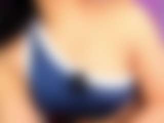 Live cam show with sweet-arii - BBW on UwU Esports