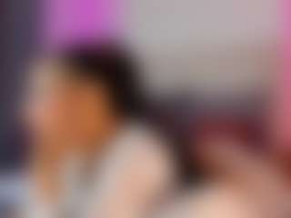 Live cam show with sweet-arii - Cowgirl on xplaylive.com