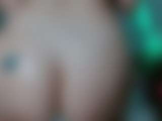 Live cam show with melissajhonson00 - Facial Piercings on camwithhim.com