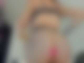 Live cam show with thalijara - Drinking on Mixed Magazine Live