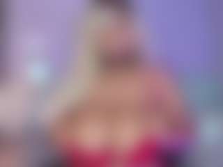 Live cam show with Corinn Dupont - Flashing on Free Soda