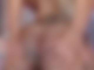 Live cam show with Corinn Dupont - BBW on Dolls Live