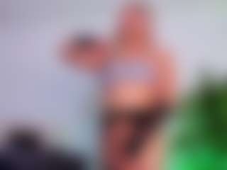 amandaxdaniela's Live Sex Cam Show