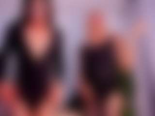 amandaxdaniela's Live Sex Cam Show