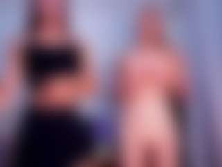 amandaxdaniela's Live Sex Cam Show