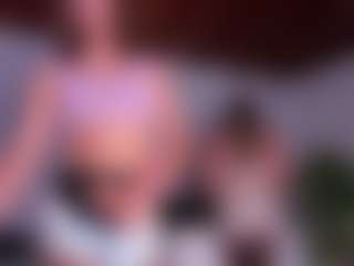 amandaxdaniela's Live Sex Cam Show