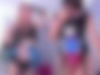 amandaxdaniela's Live Sex Cam Show