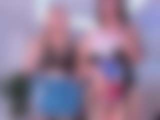 amandaxdaniela's Live Sex Cam Show