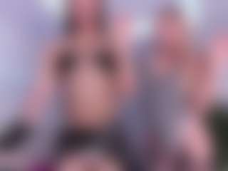 amandaxdaniela's Live Sex Cam Show