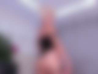 amandaxdaniela's Live Sex Cam Show