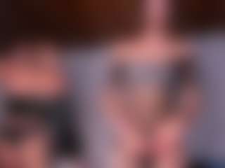 amandaxdaniela's Live Sex Cam Show