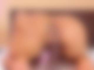 Live cam show with Kim-Baker2 - Ebony on Camsoda | colombia