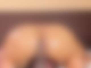 Live cam show with Kim-Baker2 - Ebony on boobsie.com | colombia