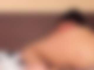Live cam show with Kim-Baker2 - Ebony on googirlz | colombia