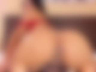 Live cam show with Kim-Baker2 - Petite on Camsoda