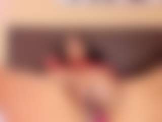Kim-Baker2's Live Sex Cam Show