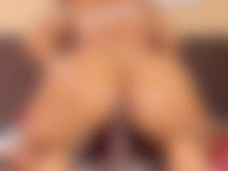 Kim-Baker2's Live Sex Cam Show
