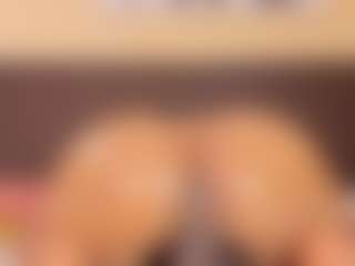 Kim-Baker2's Live Sex Cam Show