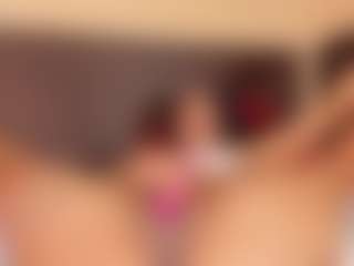 Kim-Baker2's Live Sex Cam Show