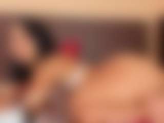 Kim-Baker2's Live Sex Cam Show