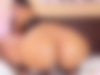 Kim-Baker2's Live Sex Cam Show