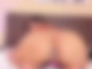 Kim-Baker2's Live Sex Cam Show